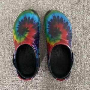 Men’s crocs bistro clog tie-dye